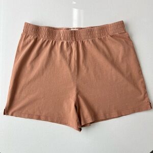 Wilfred Free Weekend Short